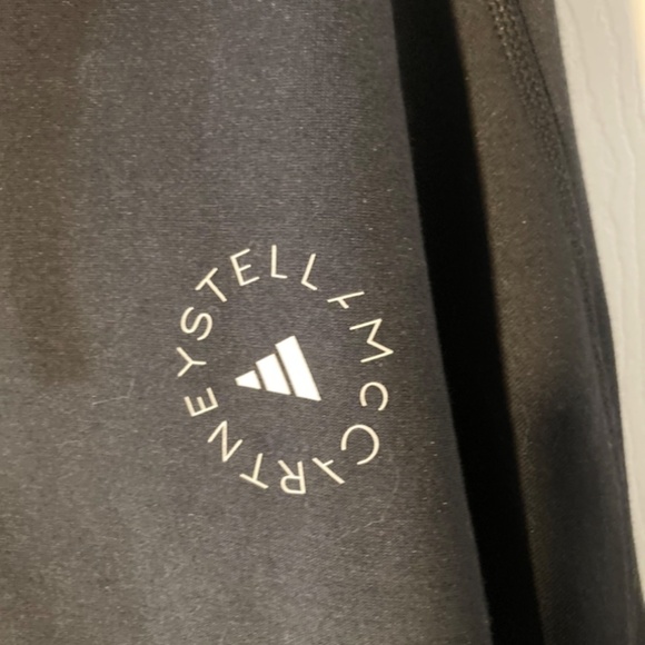 Adidas brand new sweatshirt - Picture 4 of 5